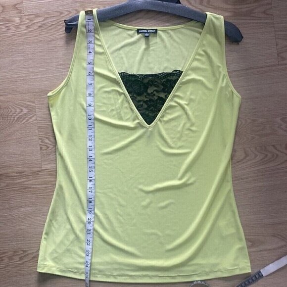 Y2K Dream Samuel Dong Bright Yellow V-Neck Lace Trim Tank Top Large - Picture 7 of 8